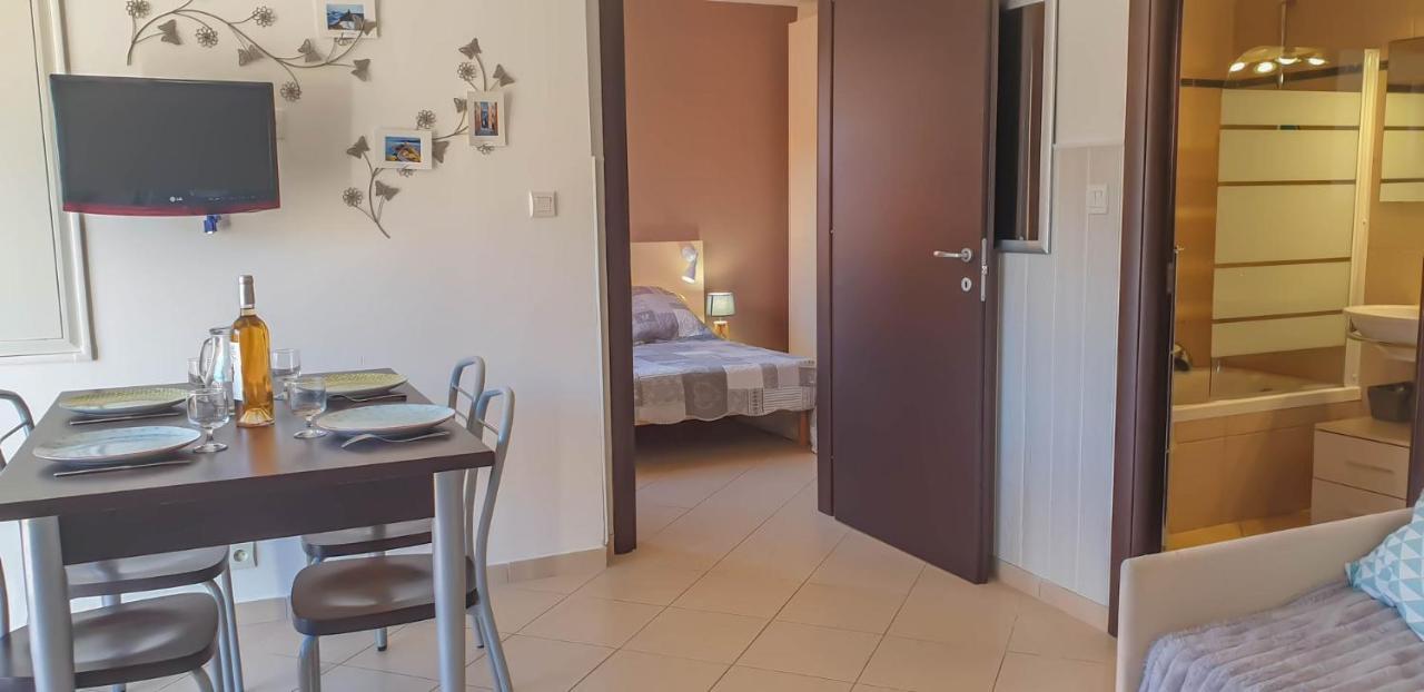 Joli Appartement En Corse Avec Piscine Бельгодер Экстерьер фото